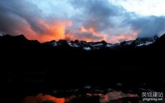 長(zhǎng)沙展示型網(wǎng)站設(shè)計(jì)要注意什么？（長(zhǎng)沙展示型網(wǎng)站設(shè)計(jì)的3個(gè)布局類(lèi)型）
